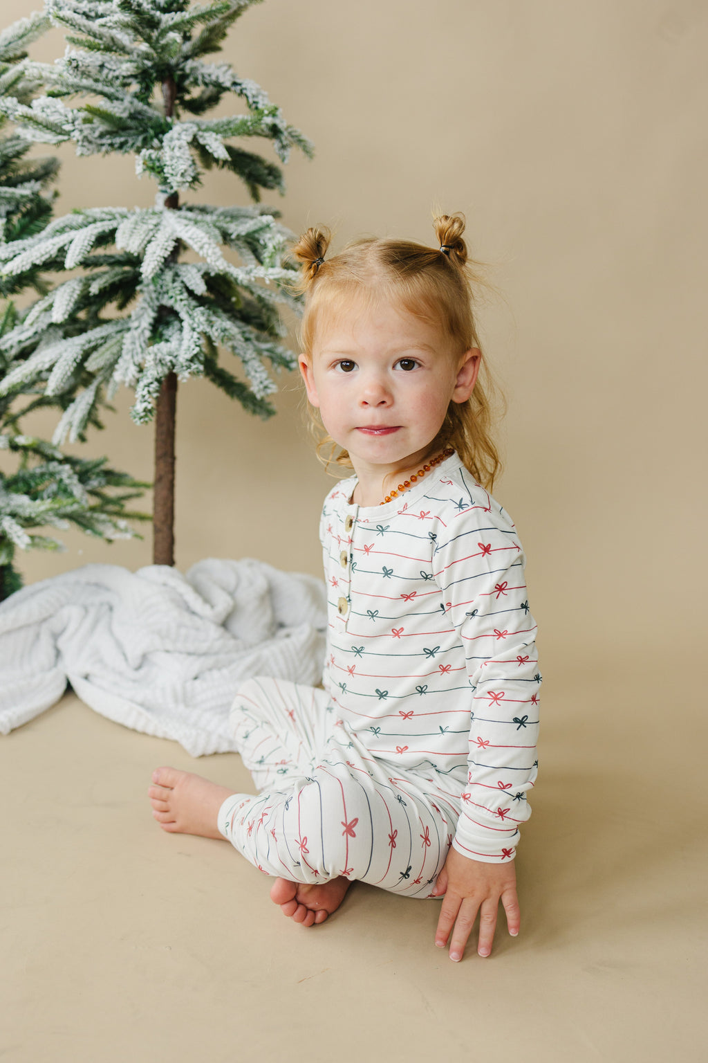 Tied with a Bow Christmas 2pc Bamboo Pajamas *2T Left