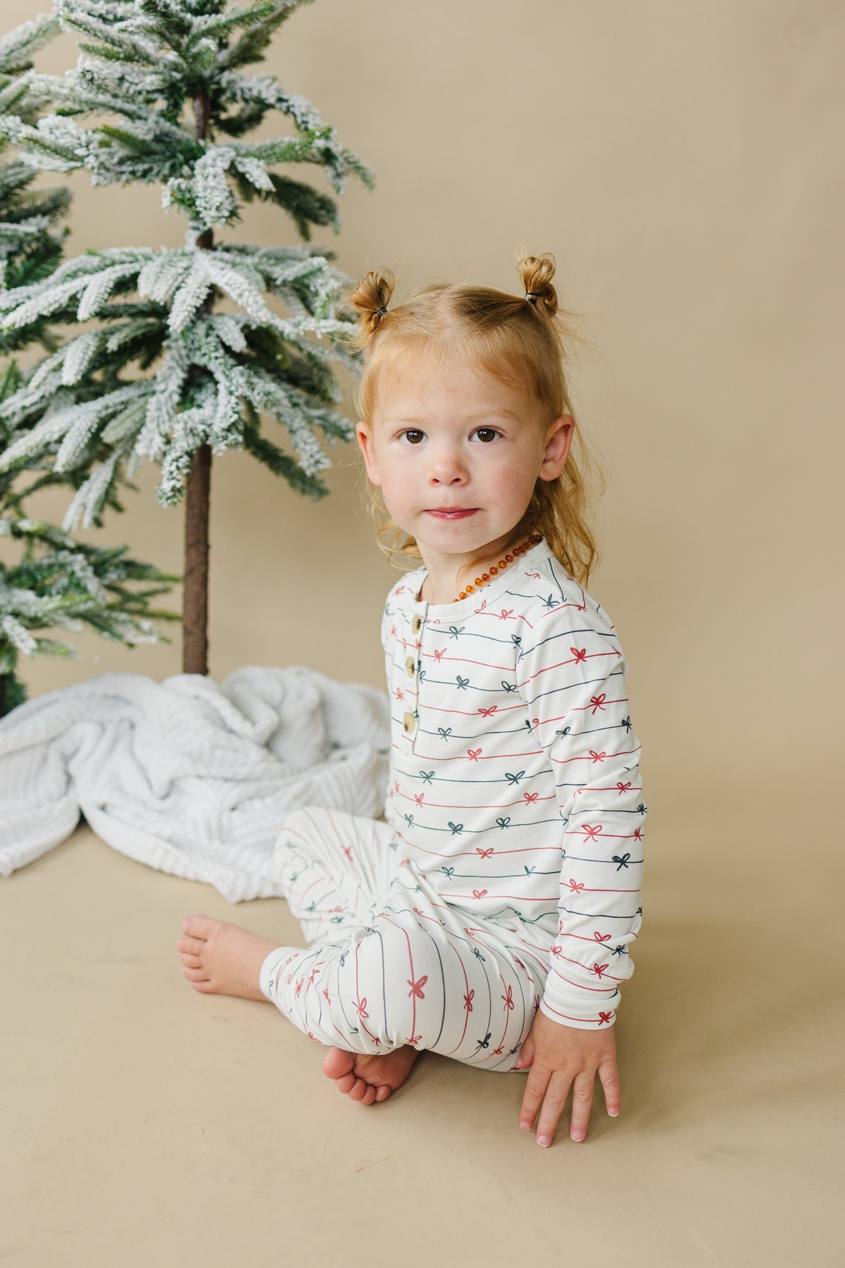 Tied with a Bow Christmas 2pc Bamboo Pajamas *2T Left