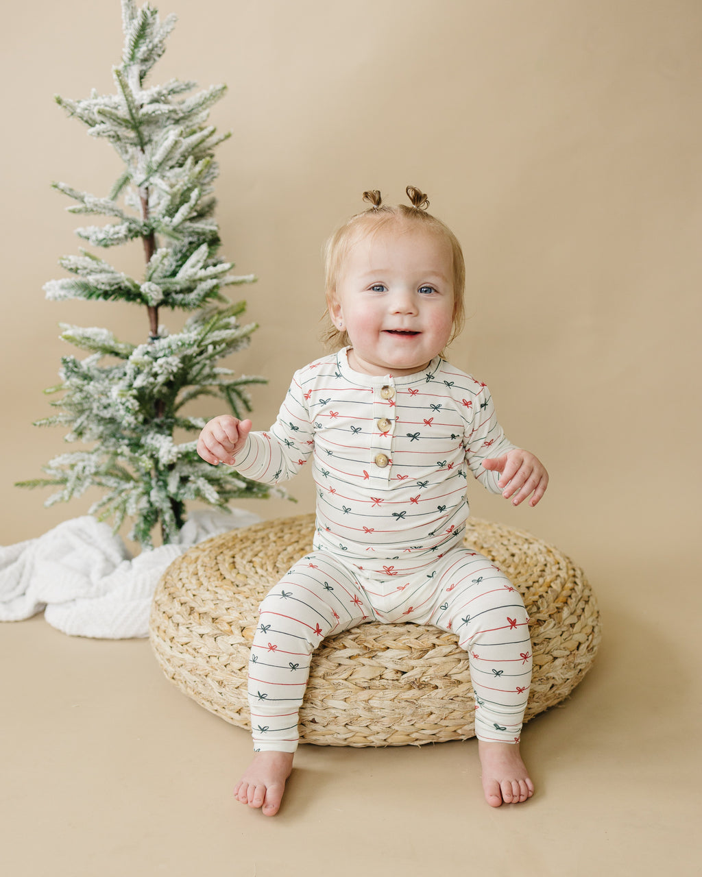 Tied with a Bow Christmas 2pc Bamboo Pajamas *2T Left